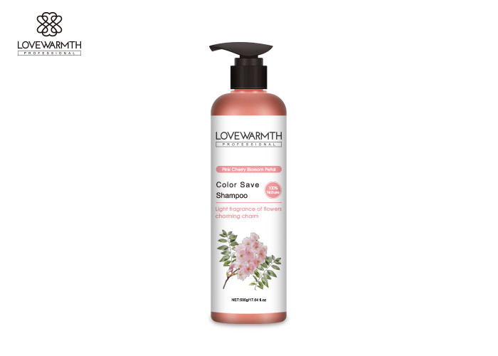 Parfum léger de shampooing et de conditionneur de nature de 100 % avec le pétale rose de fleurs de cerisier